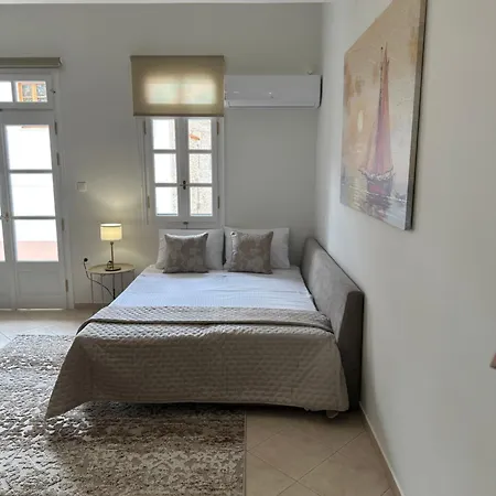 Gg Αpartment Appartamento Leonídion